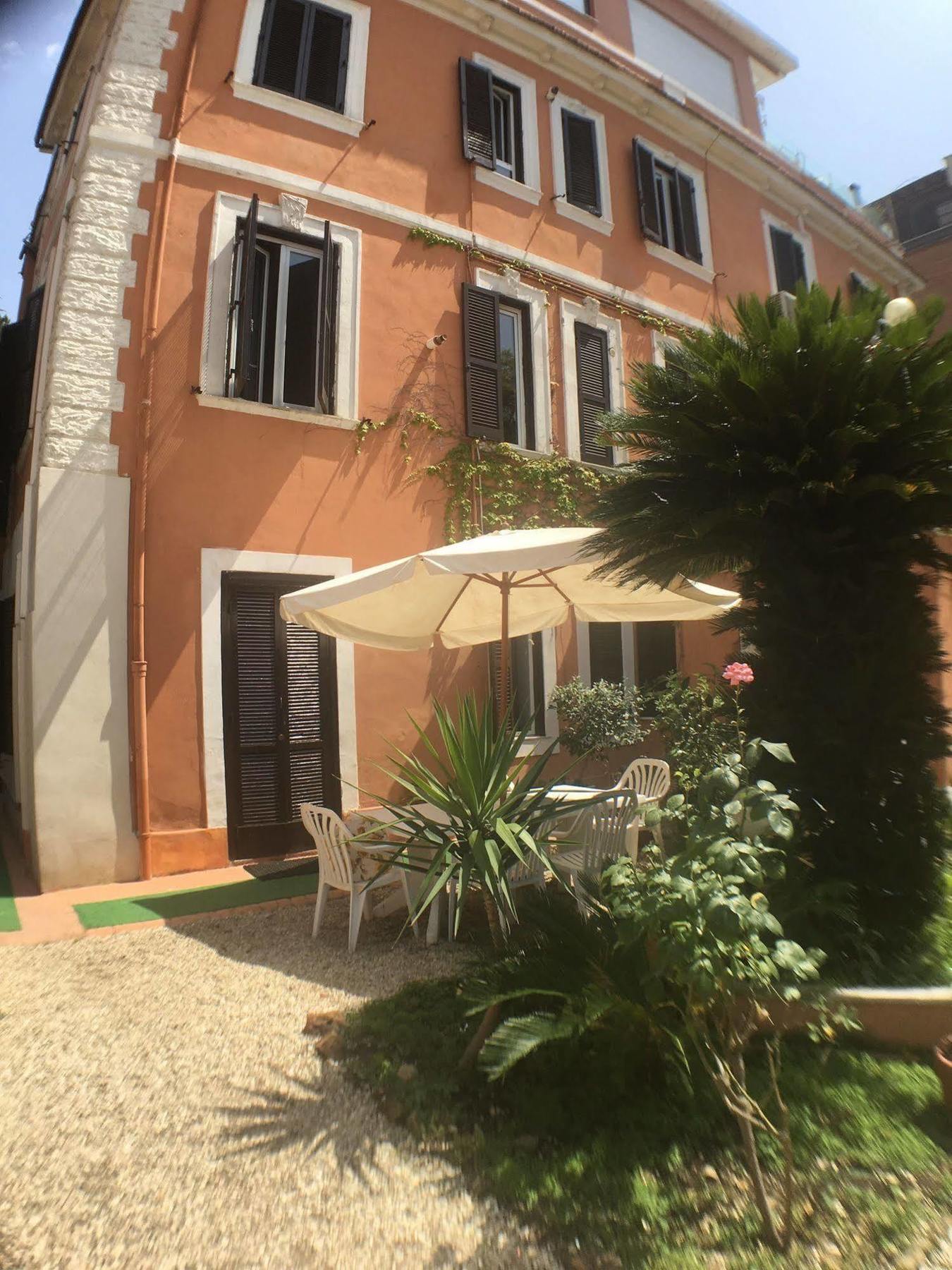 Guest house Vatican Garden House