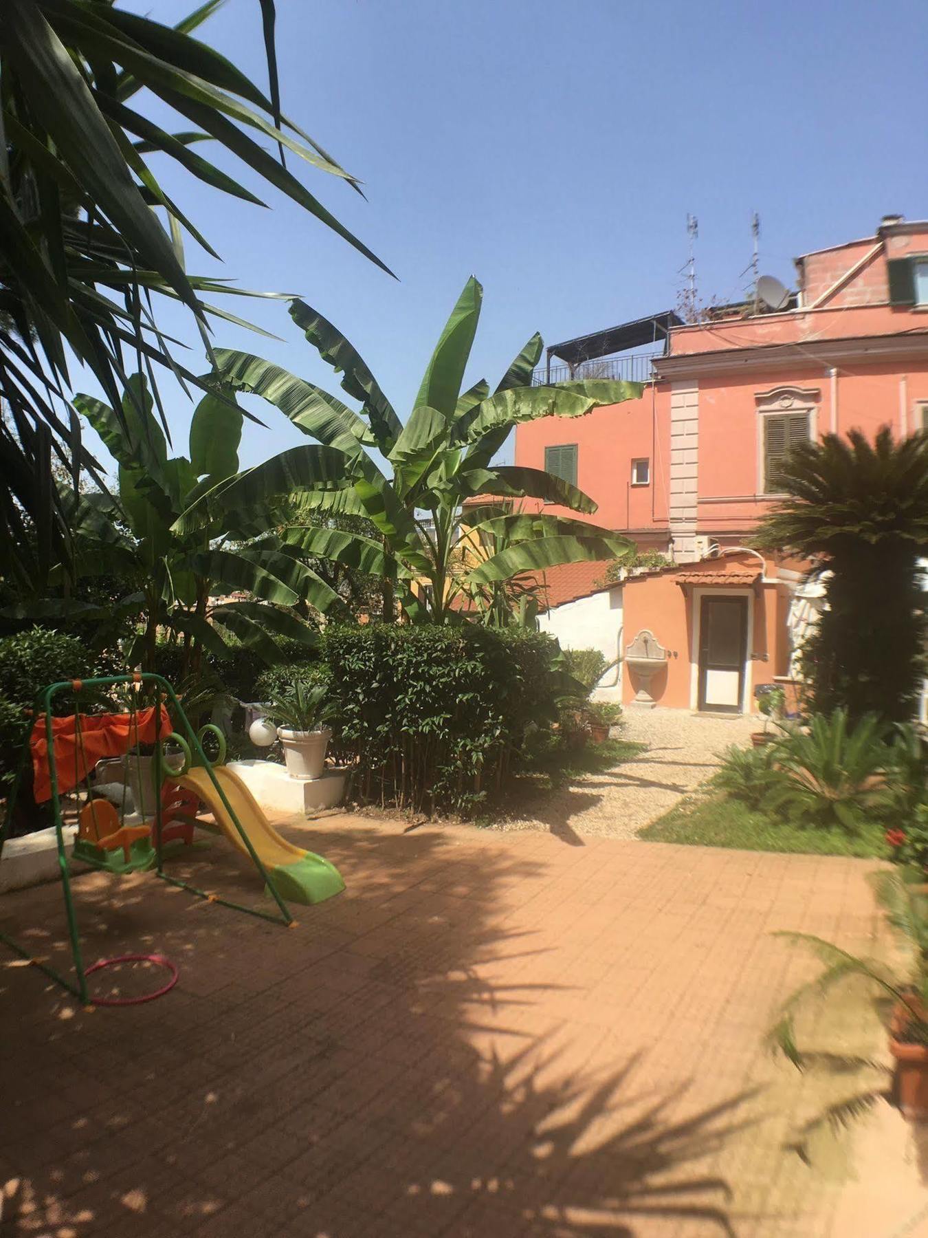 Guest house Vatican Garden House